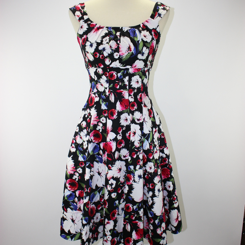 White House Black Market Floral Fit n Flare Dress